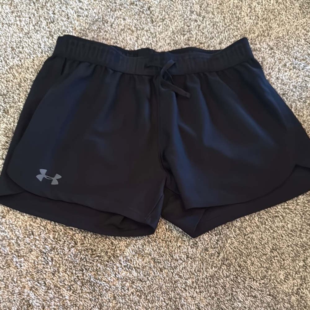 Under Armour Black Athletic Shorts Lightweight Elastic Waist